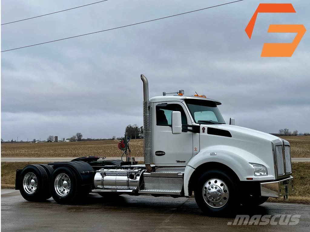 Kenworth T 880 Camiones tractor