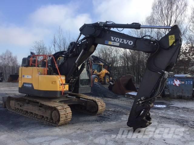 Volvo ECR 235EL Excavadoras sobre orugas