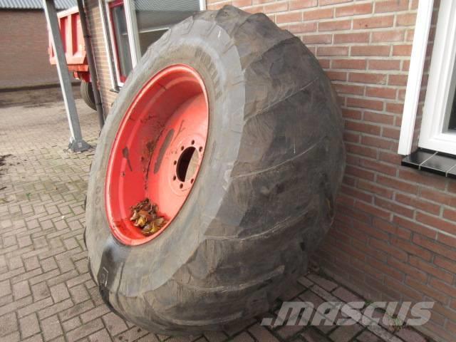 Pirelli TM700 Ruedas