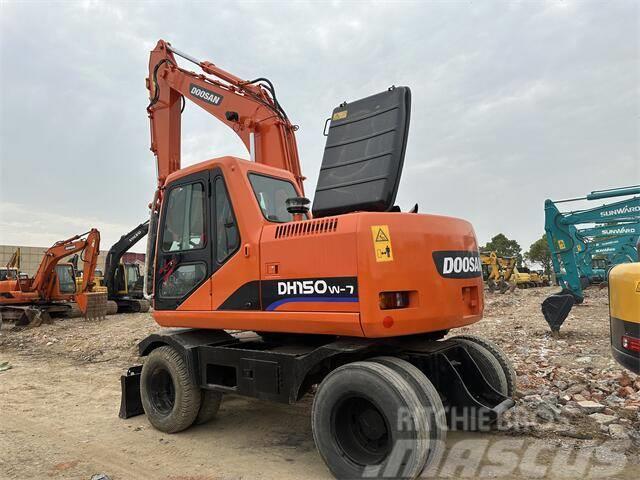 Doosan DH150W Excavadoras de ruedas