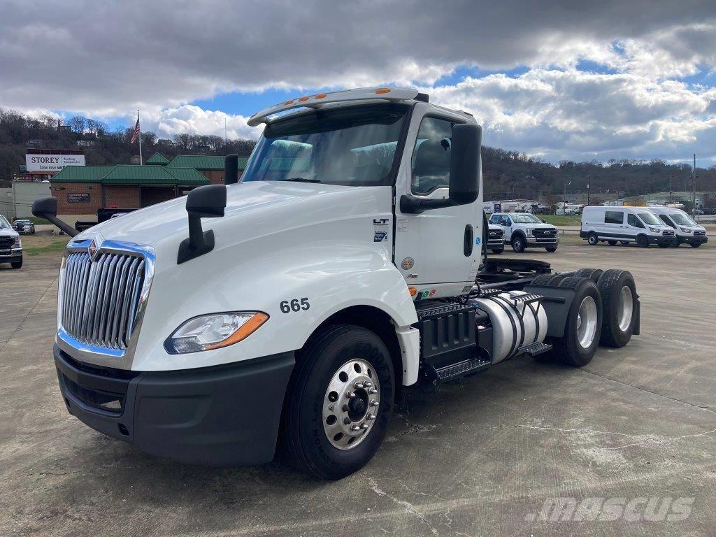 International LT Camiones tractor