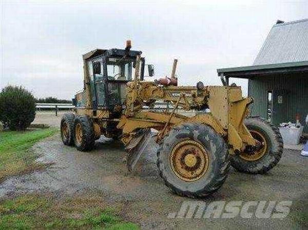 Komatsu GD525A-1 Niveladoras