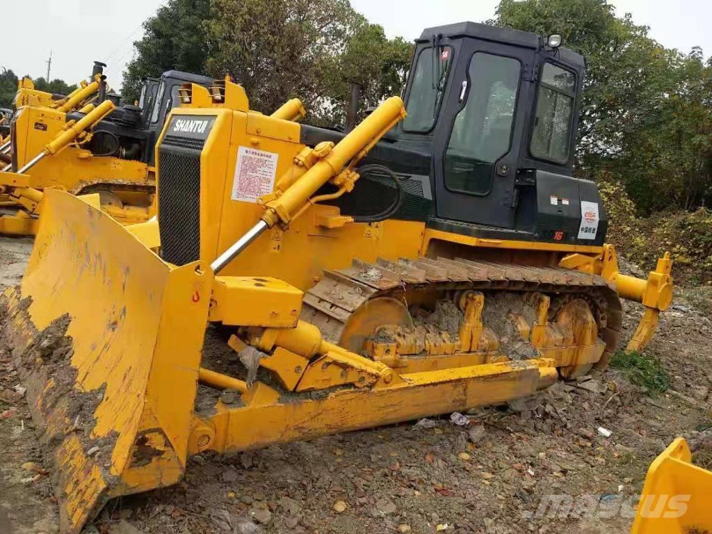 Shantui SD16 Buldozer sobre oruga