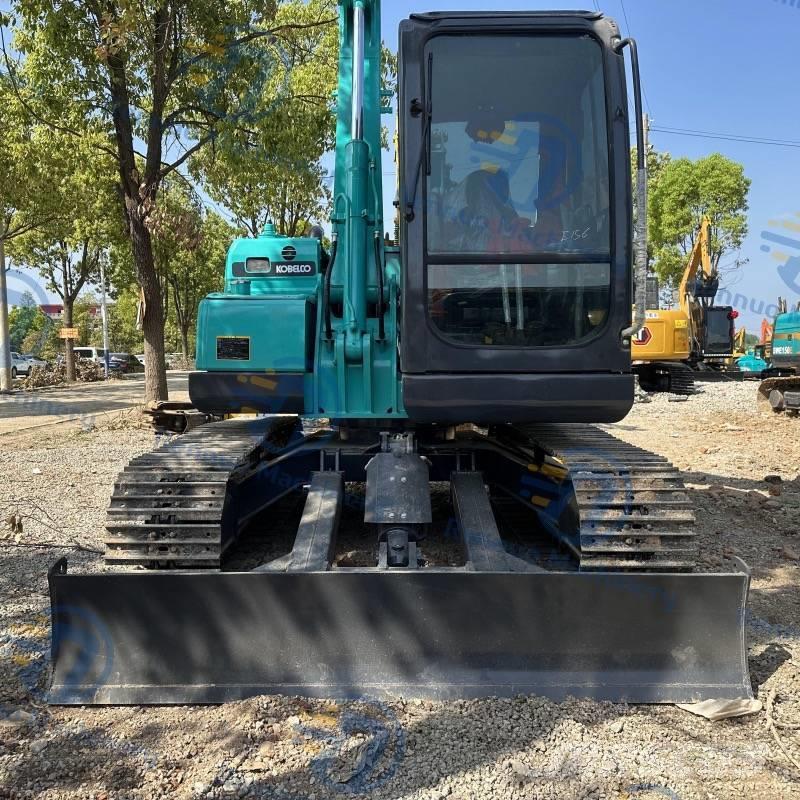 Kobelco SK75 Excavadoras sobre orugas