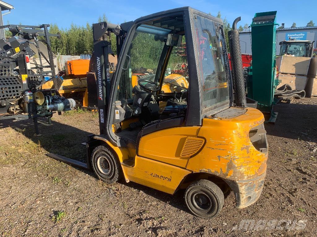 Jungheinrich DFG 320 Camiones diesel