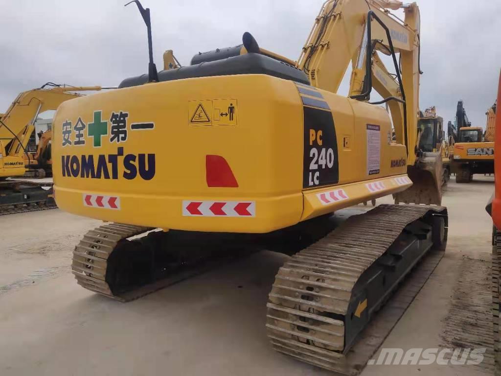 Komatsu PC 240 Excavadoras sobre orugas