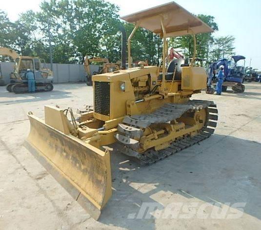 Mitsubishi BD2F Buldozer sobre oruga