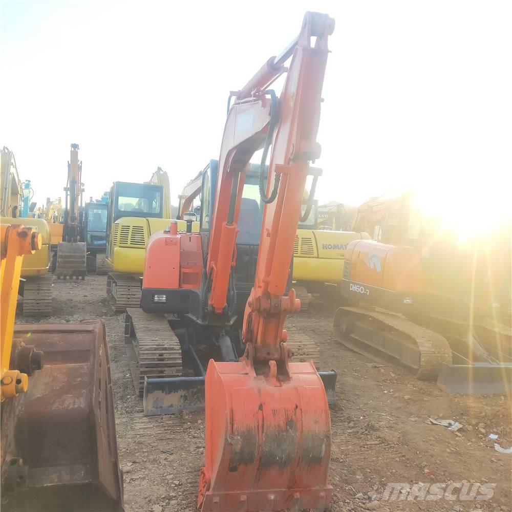 Doosan DH60-7 Excavadoras sobre orugas