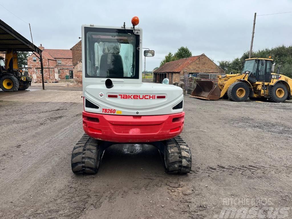 Takeuchi TB 260 Miniexcavadoras