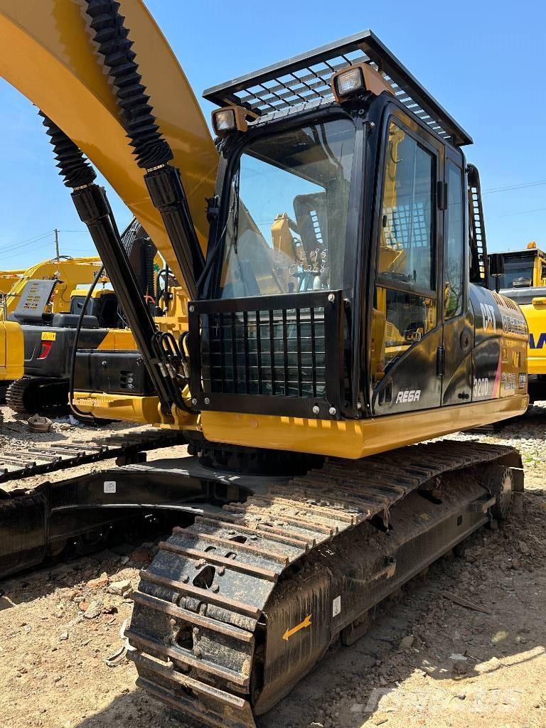 CAT 320 D Excavadoras sobre orugas