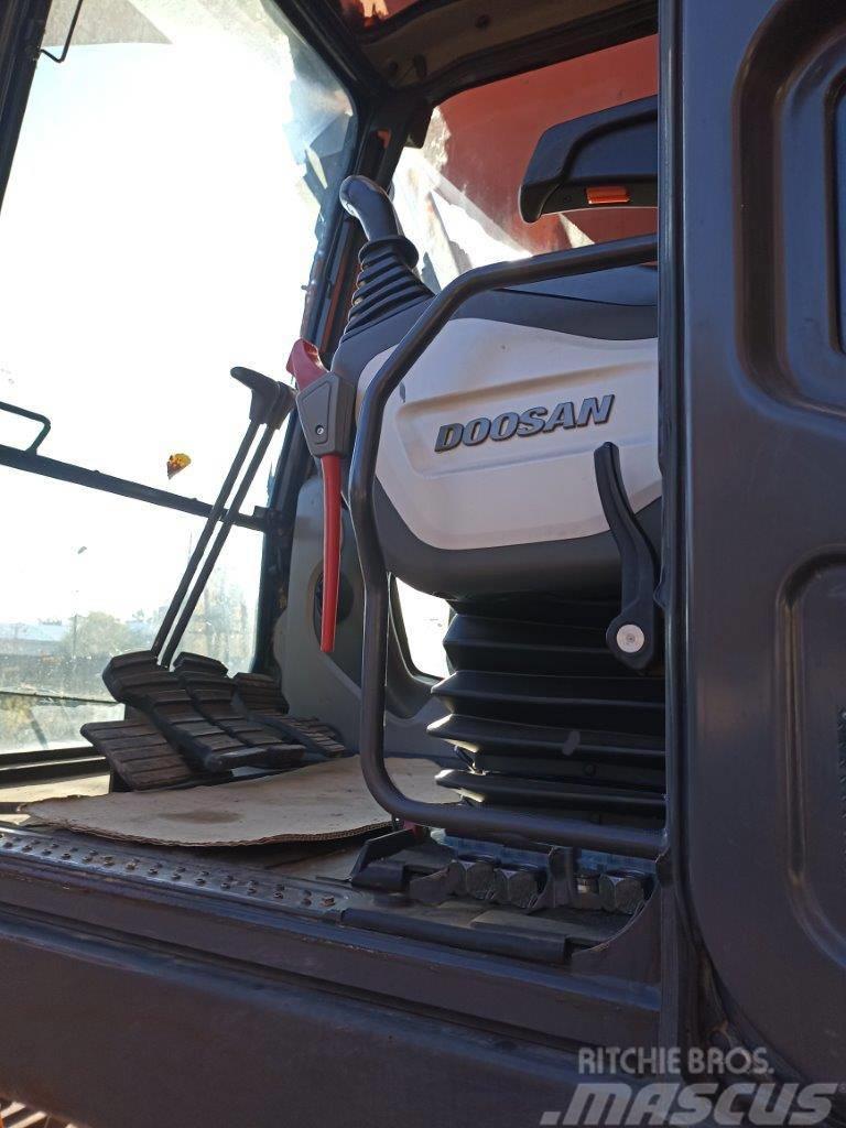 Doosan DX340LC-5 Retrocargadoras