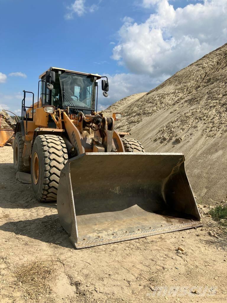 Hyundai HL 960 Cargadoras sobre ruedas