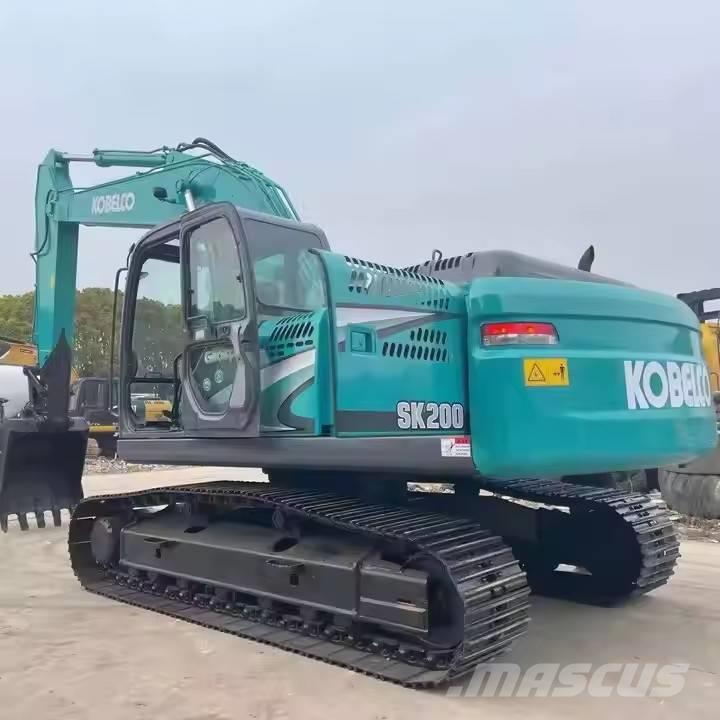 Kobelco SK200 Excavadoras sobre orugas