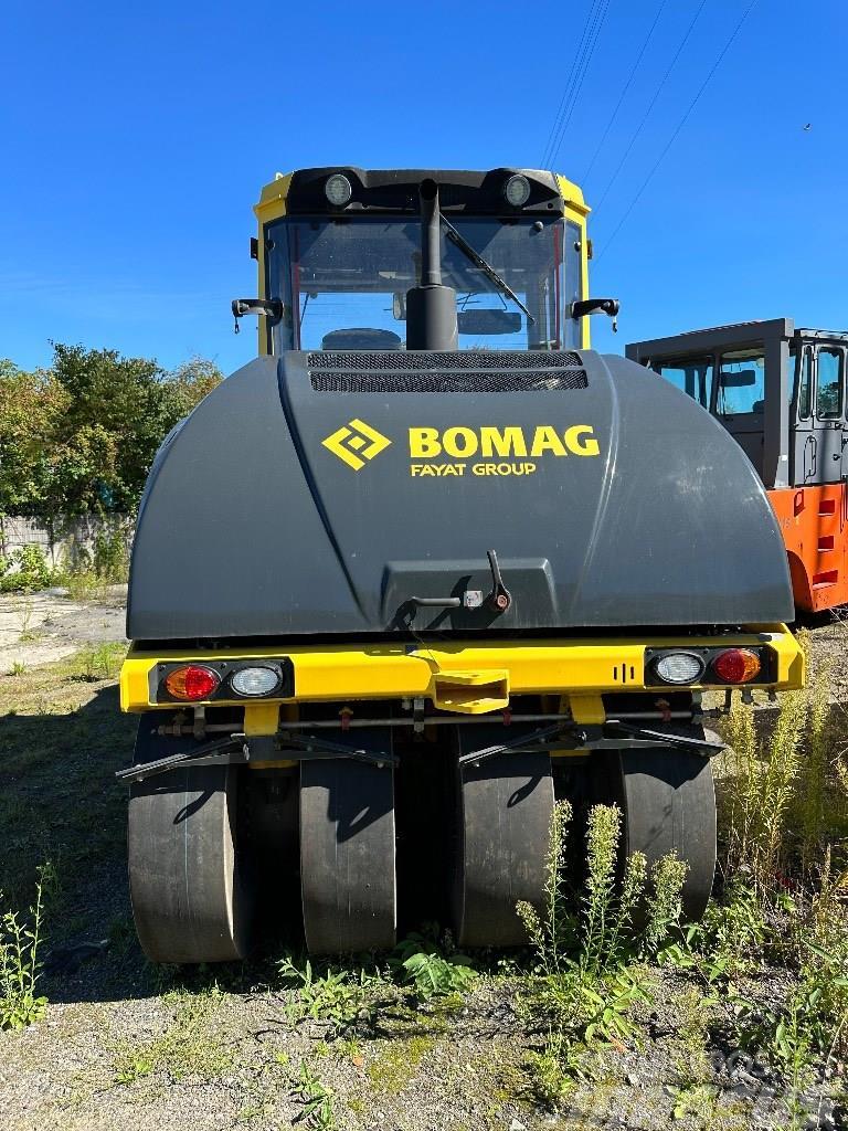 Bomag BW24RH Rodillos sobre neumáticos