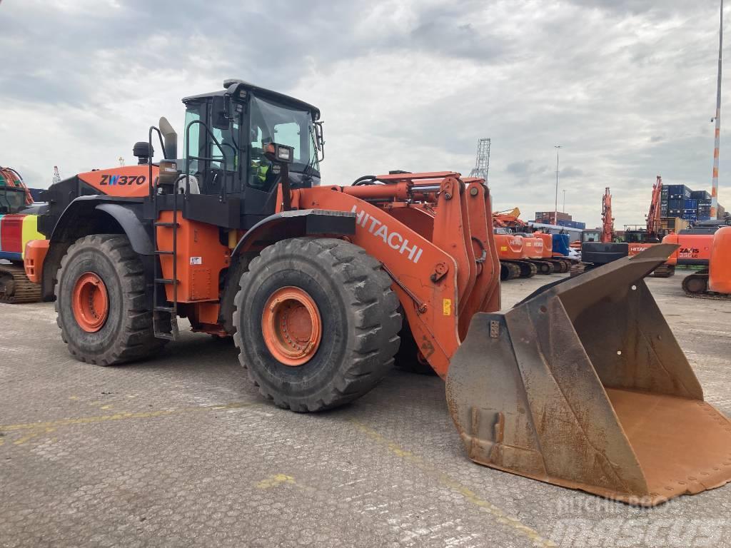 Hitachi ZW370-5B Cargadoras sobre ruedas