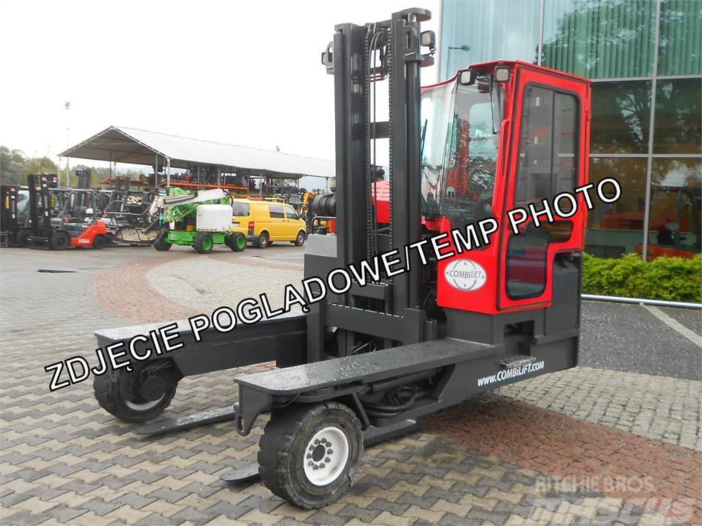 Combilift C5000XL Montacargas de 4 vías