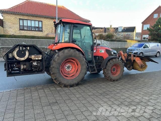 Kubota 7060M Tractores