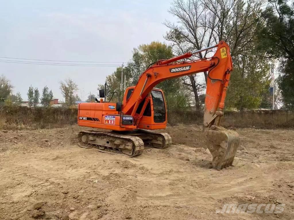 Doosan DX 120 Excavadoras sobre orugas