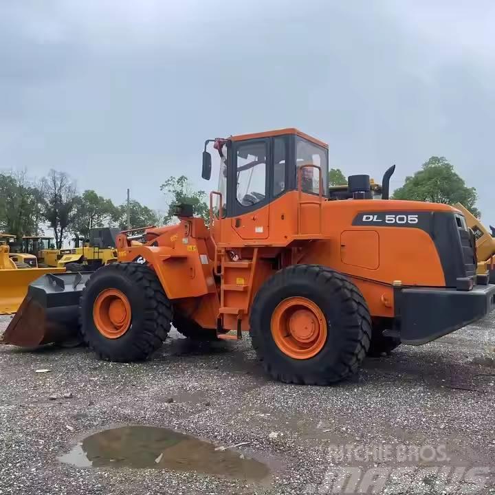 Doosan DL505 Cargadoras sobre ruedas