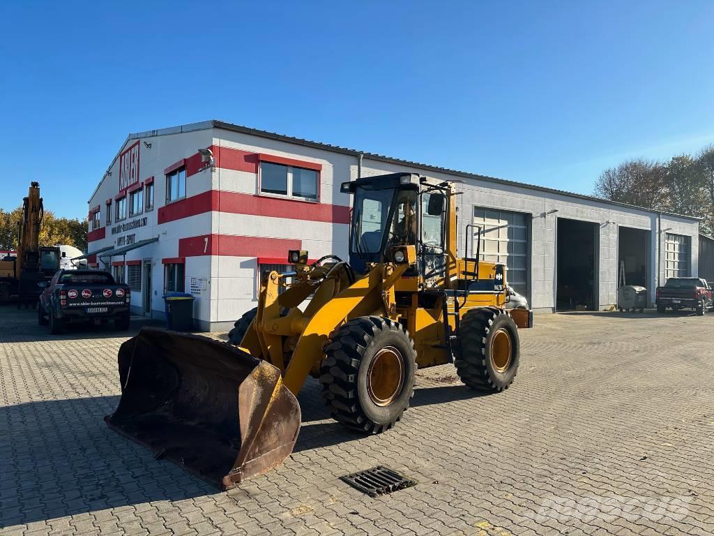 Komatsu WA200 Cargadoras sobre ruedas