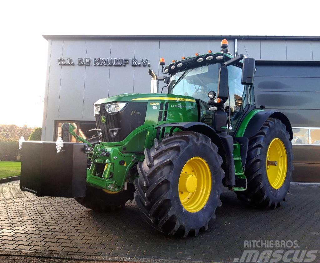 John Deere 6250R Tractores