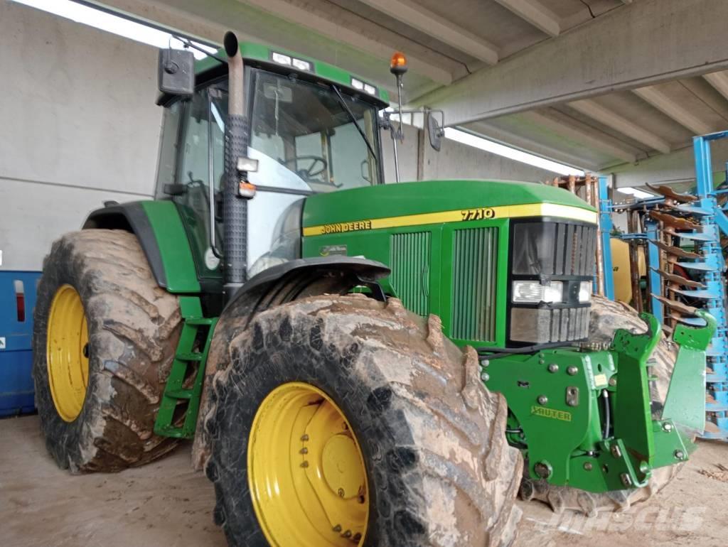 John Deere 7710 Tractores