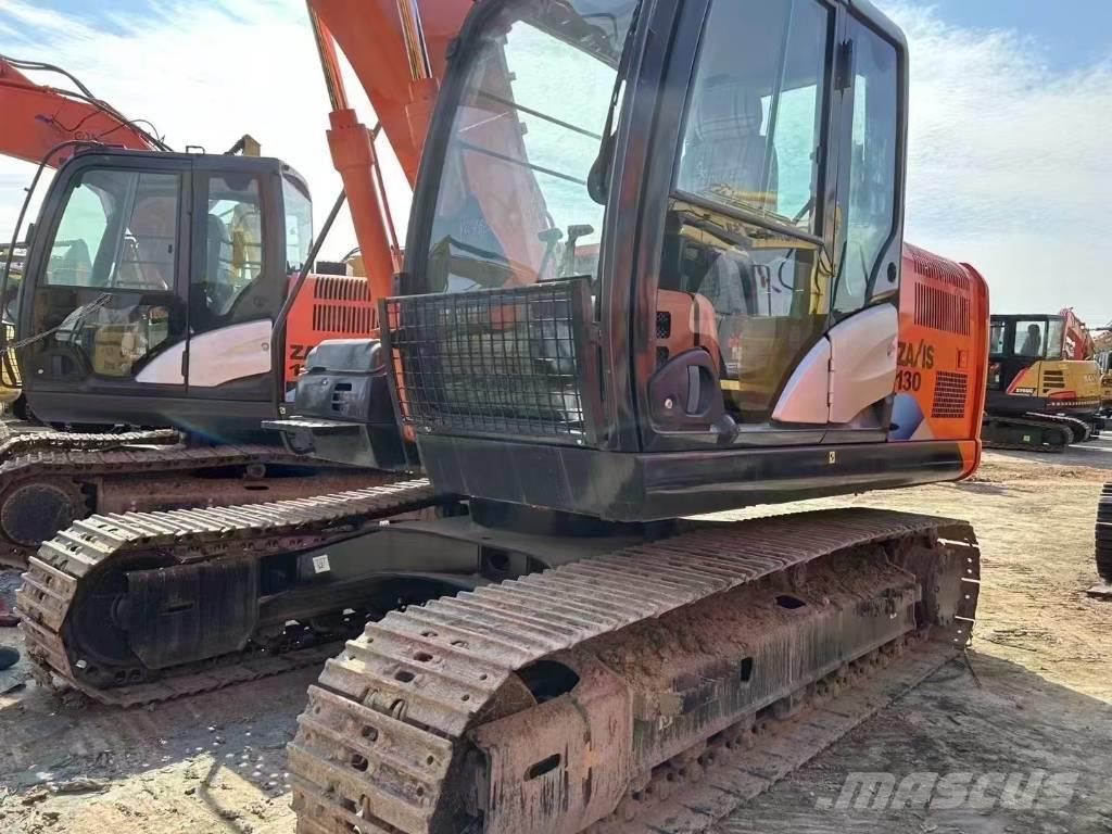 Hitachi ZX 130 Excavadoras sobre orugas