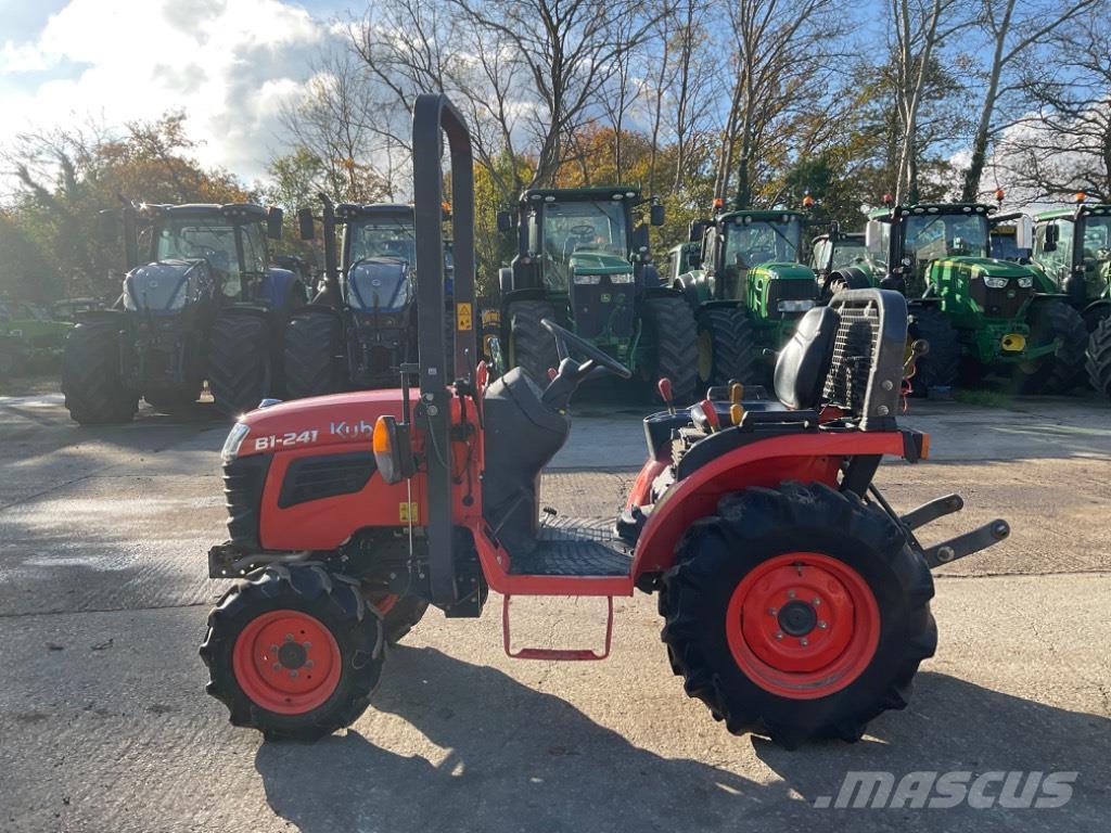 Kubota B 1241 Tractores