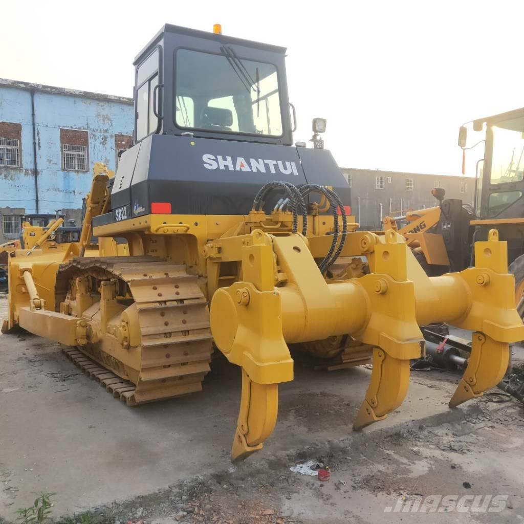 Shantui SD 22 Buldozer sobre oruga