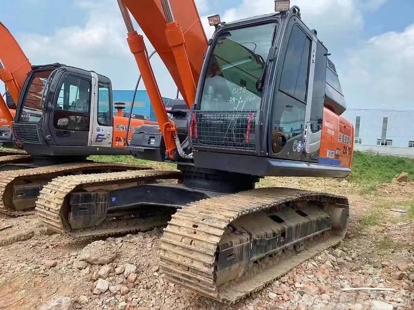 Hitachi ZX 240 Excavadoras sobre orugas