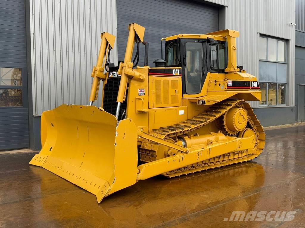 CAT D7R Buldozer sobre oruga