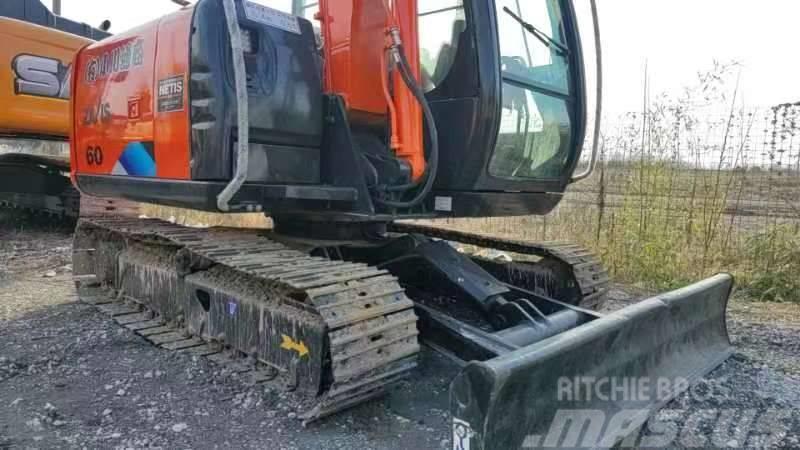 Hitachi ZX 60 Excavadoras sobre orugas