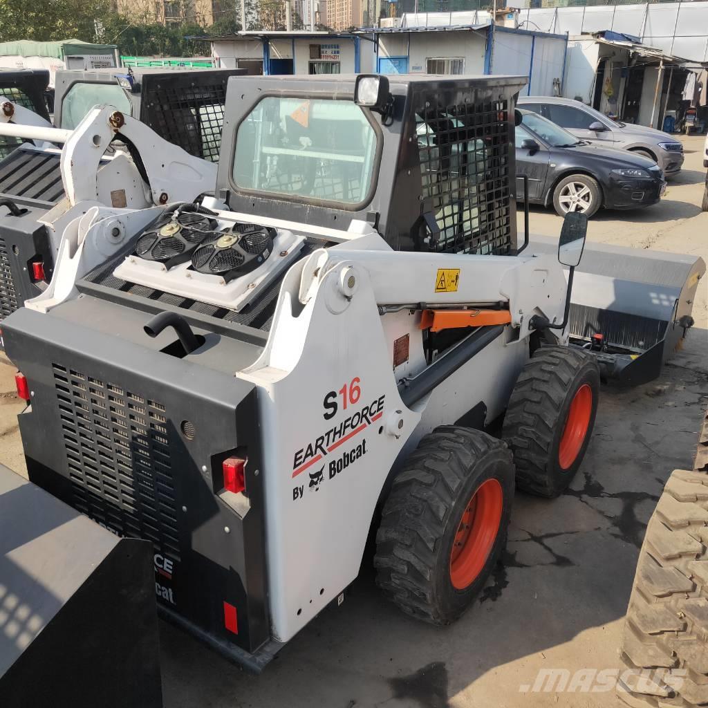 Bobcat S16 Minicargadoras