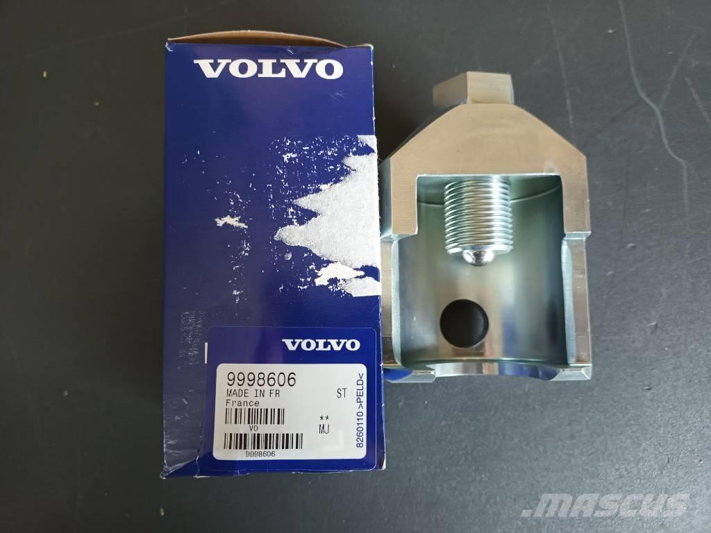 Volvo PULLER 9998606 Motores