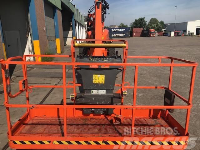 JLG 1350 SJP Plataformas con brazo de elevación telescópico