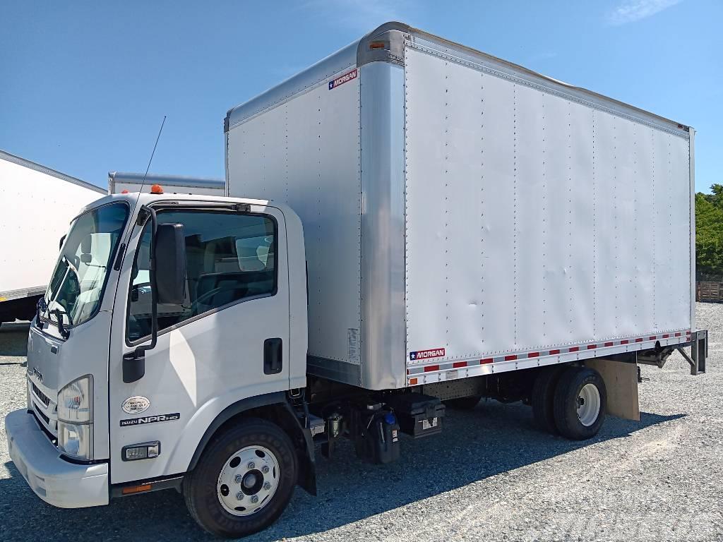 Isuzu NPR 200 Camiones con caja de remolque