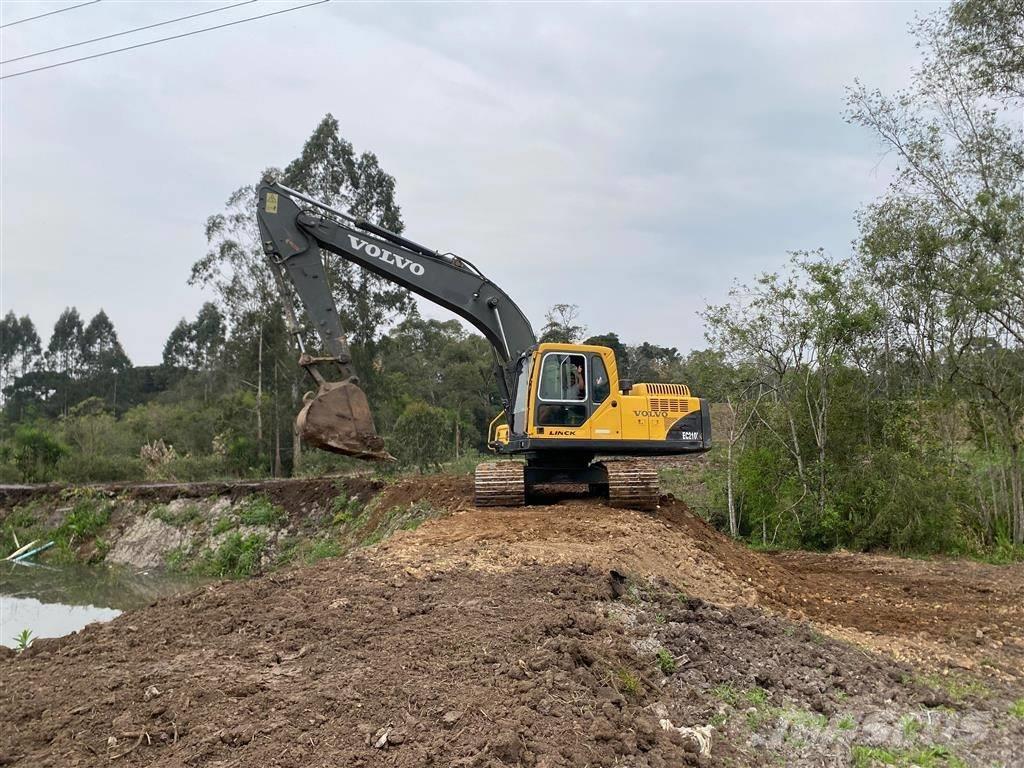 Volvo EC210B Excavadoras sobre orugas