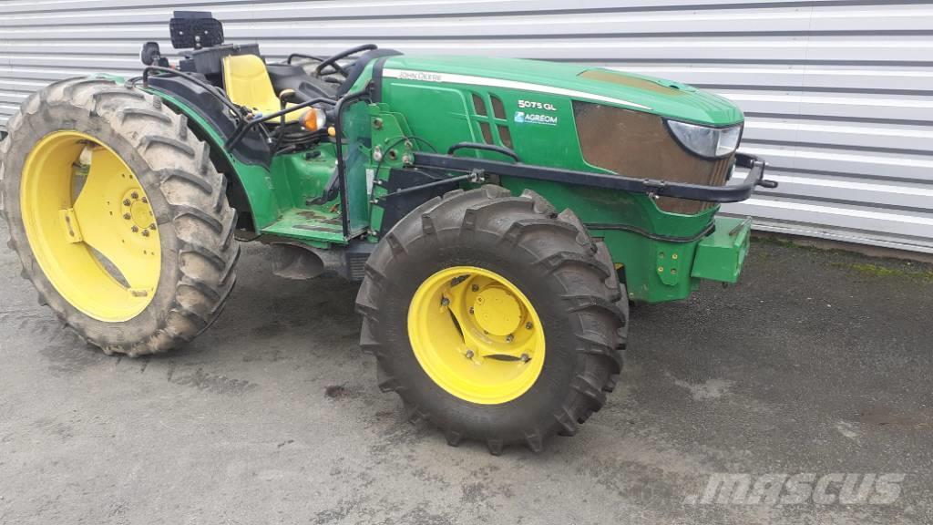 John Deere 5075GL Tractores