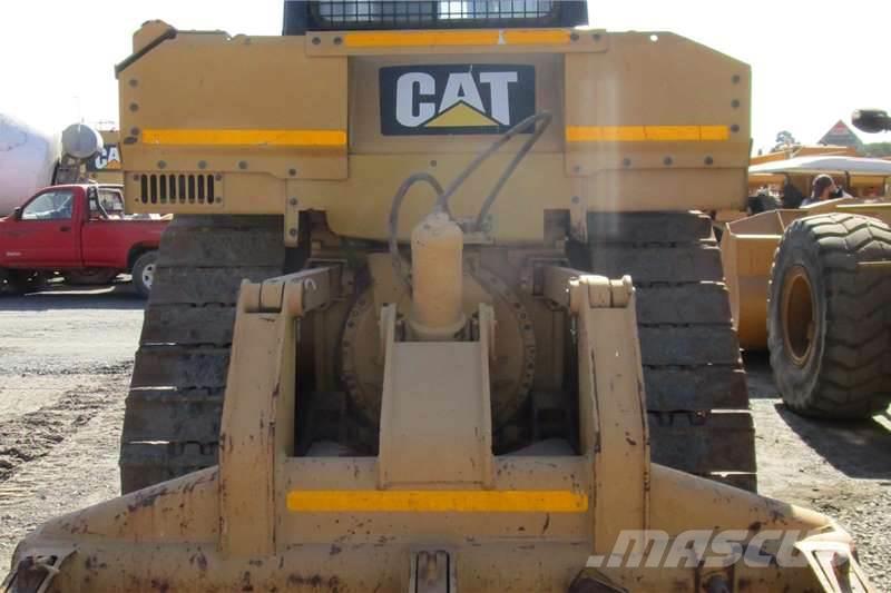 CAT D6R2 Buldozer sobre oruga