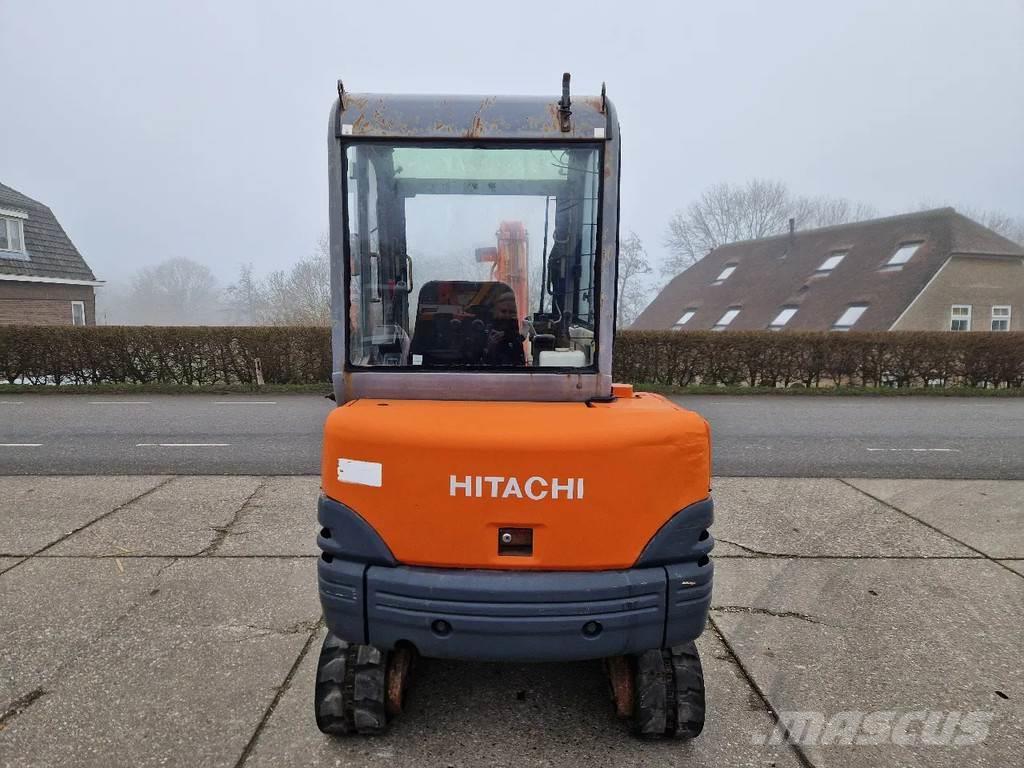 Hitachi ZX25 Miniexcavadoras