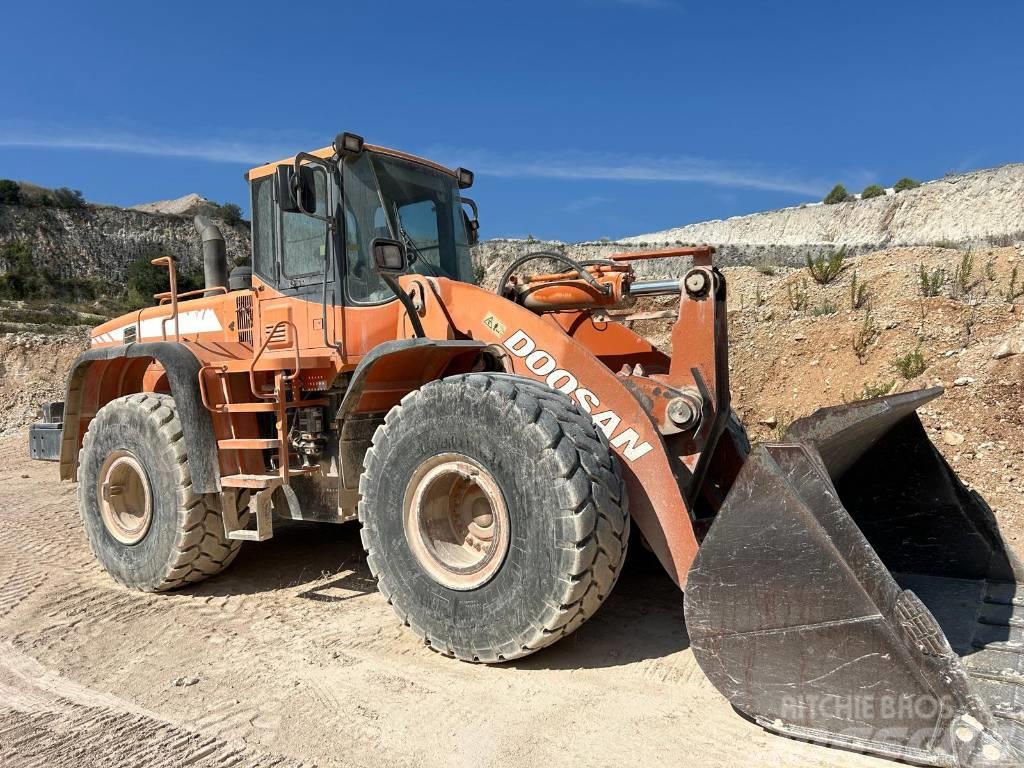 Doosan DL 400 Cargadoras sobre ruedas