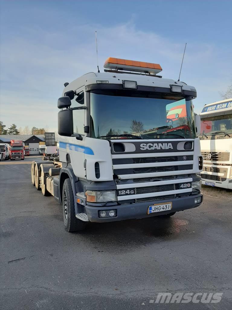 Scania P 124 Camiones elevadores de gancho