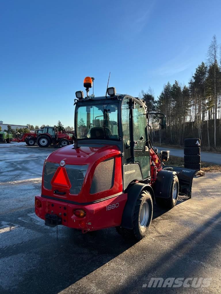 Weidemann 1880 Vikplog Cargadoras sobre ruedas