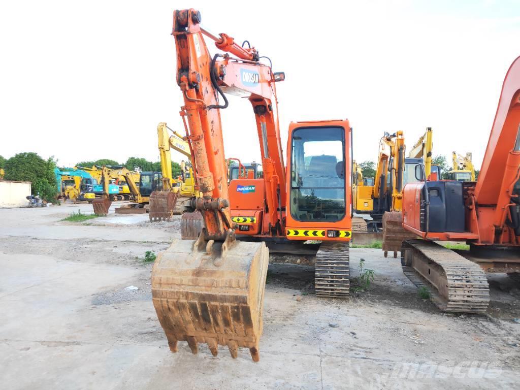 Doosan DH80GOLD Excavadoras sobre orugas