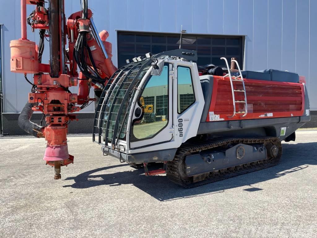 Sandvik DI 600 Perforadora de superficie