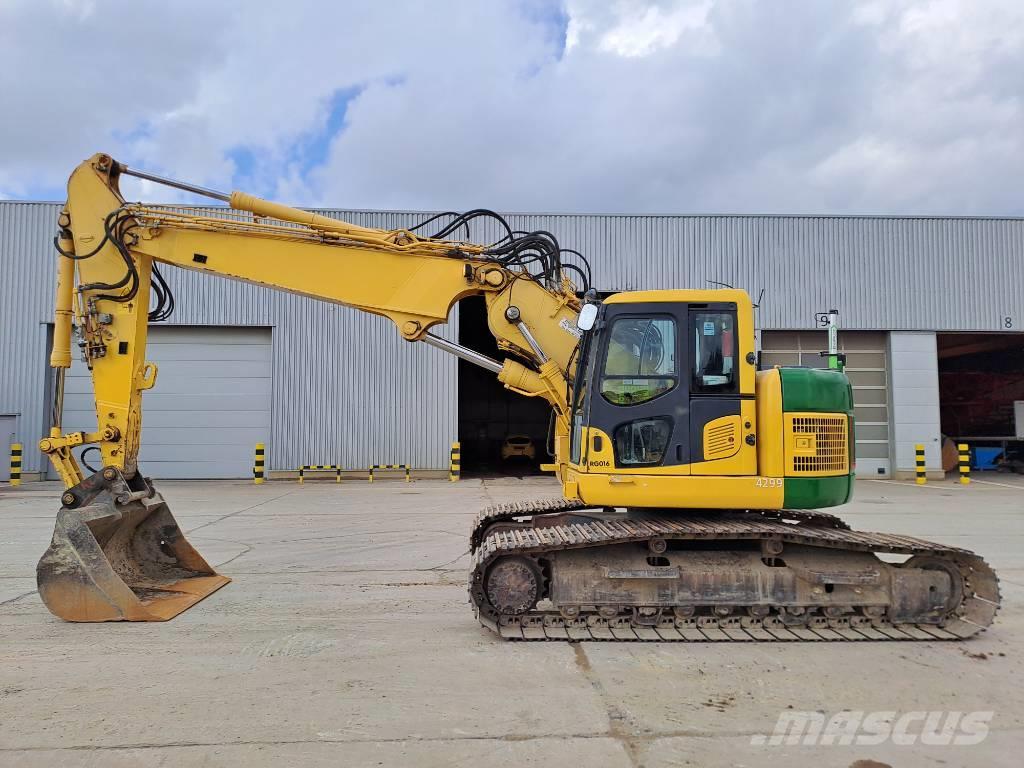 Komatsu PC228USLC-8 Excavadoras sobre orugas