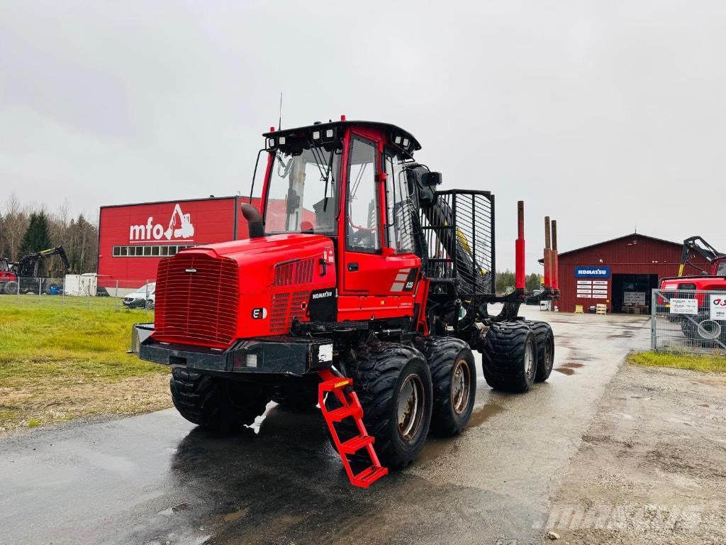 Komatsu 835 Transportadoras