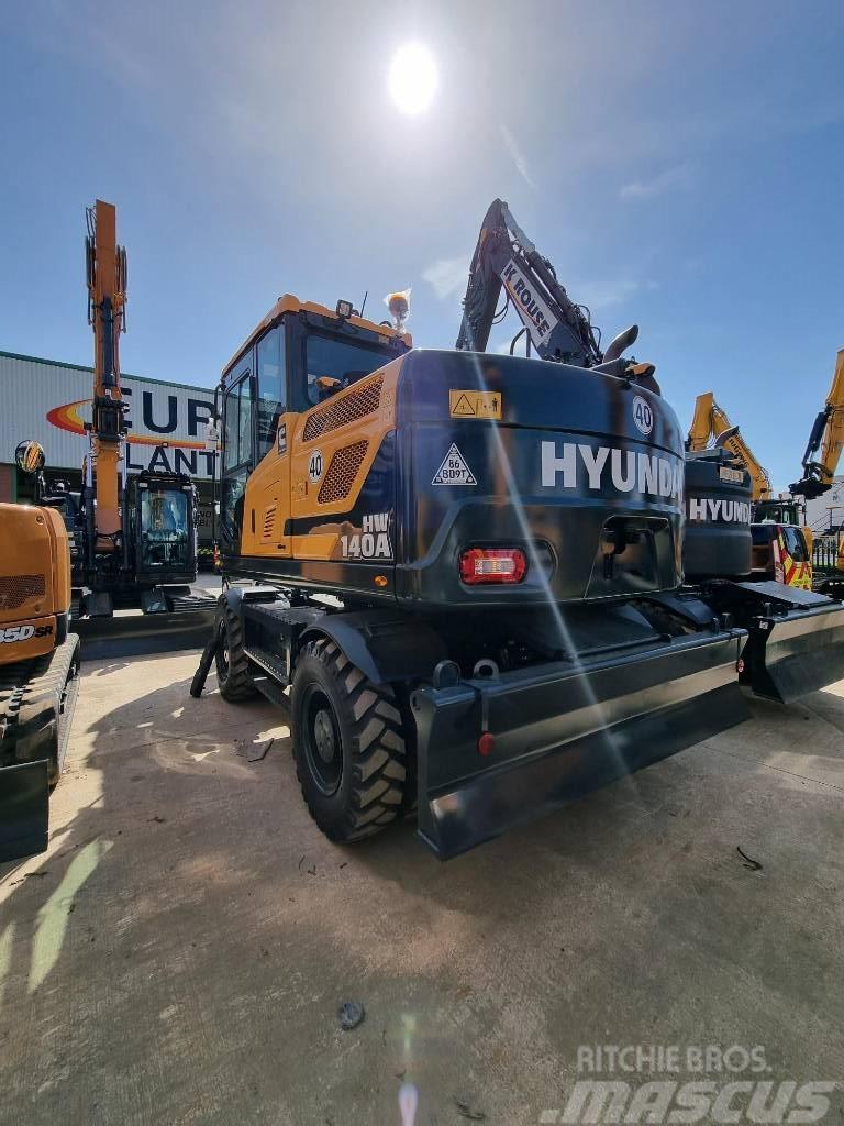 Hyundai HW140A Excavadoras de ruedas