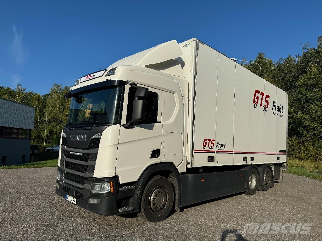 Scania R500B6X2*4NB Camiones con caja de remolque