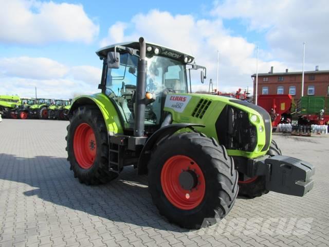 CLAAS Arion 620 Tractores